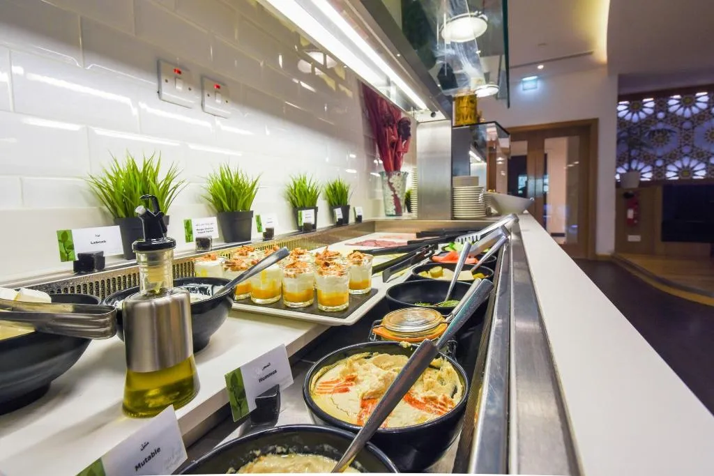 Restaurant, Premier Inn International Airport, Dubai