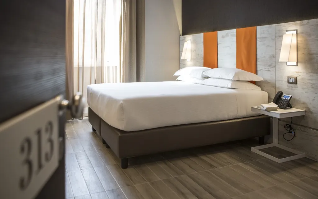 DOUBLE SUPERIOR Room, The Guardian Hotel, Rome