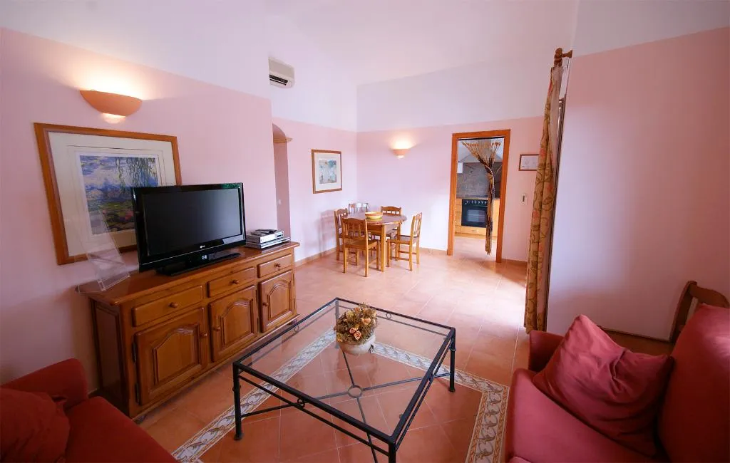 General view, Begonias, Menorca