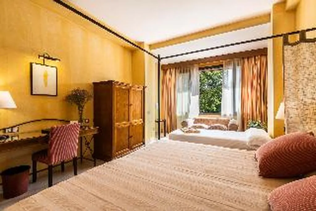TRIPLE STANDARD Room, Intelier Airén, Madrid