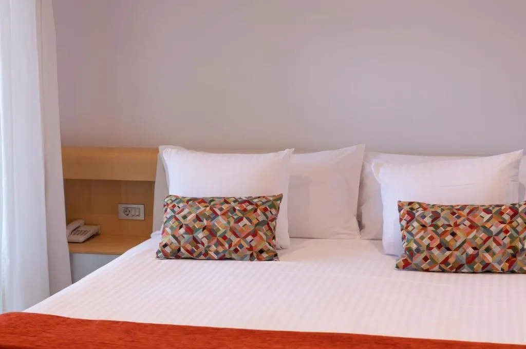 Double or Twin SUPERIOR WITH TERRACE Room, Hotel NM Suites by Escampa Hotels, Costa Brava