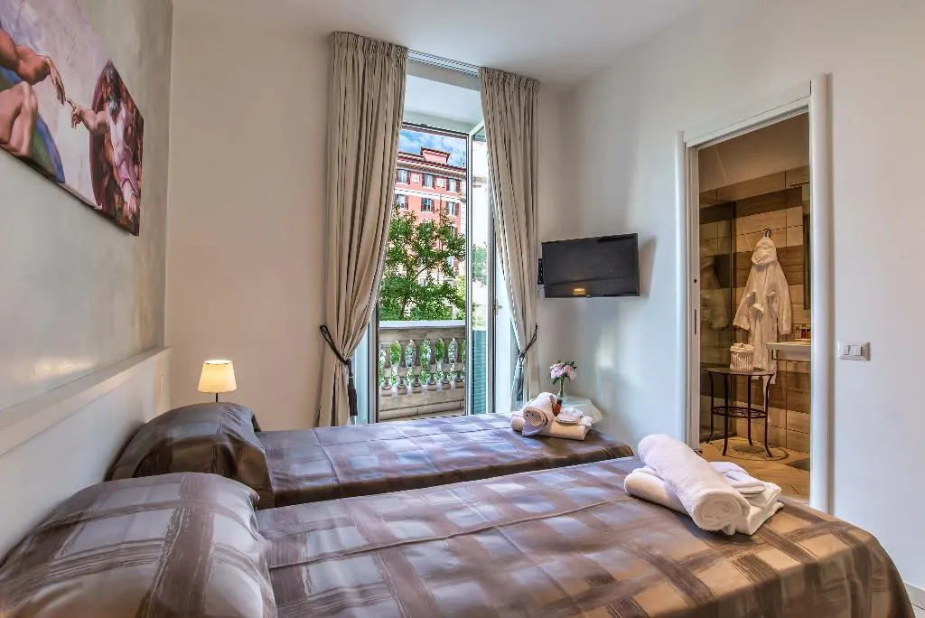 DOUBLE STANDARD Room, Rome Central Rooms, Naples