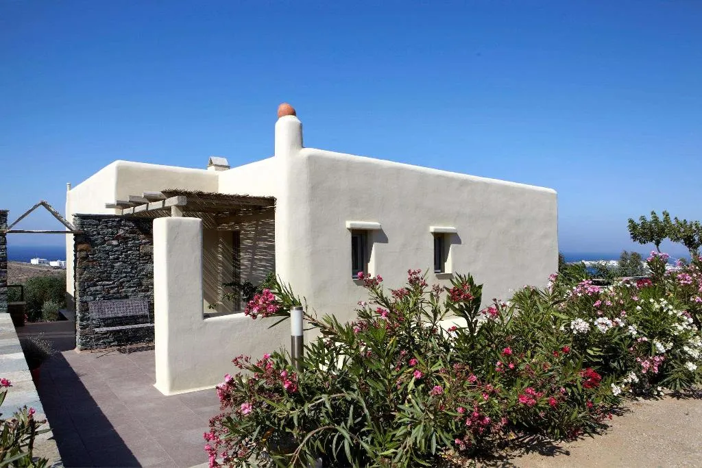 General view, Diles & Rinies, Mykonos