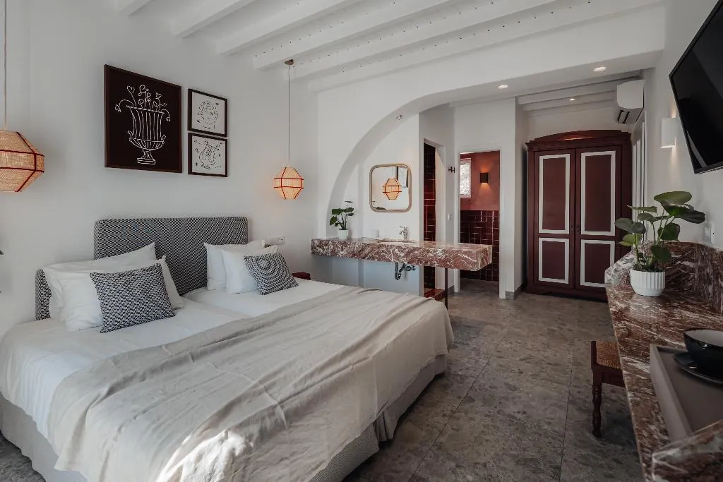 Room, Pelican Bay Art, Mykonos