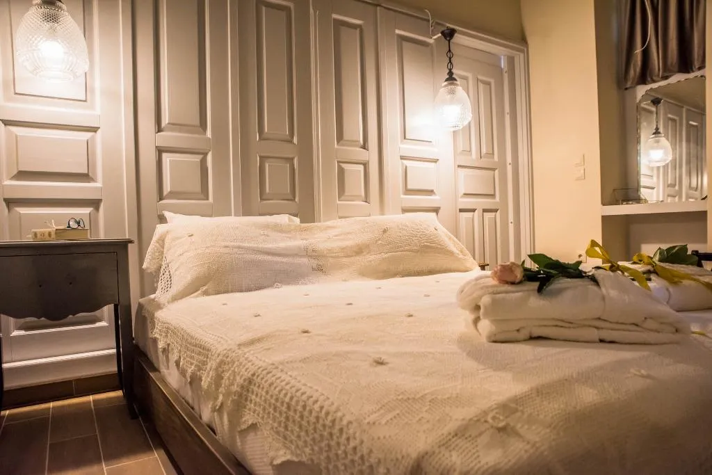 SUITE TWO BEDROOMS Room, Kyria Boutique House, Athens