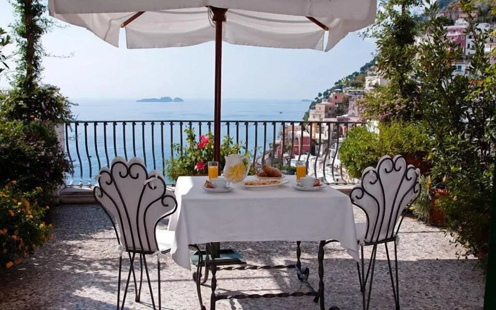 Restaurant, Villa Rosa, Naples