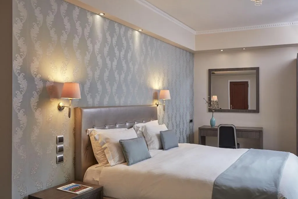 SUITE KING SIZE BED Room, Ava Hotel & Suites, Athens
