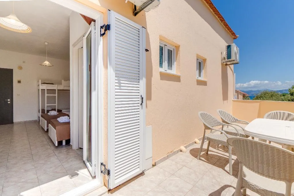 FAMILY ROOM ANNEX Room, Saint Peter Bay Aparthotel, Corfu