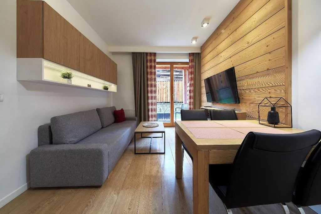 Room, ApartHotel Giewont, Krakow