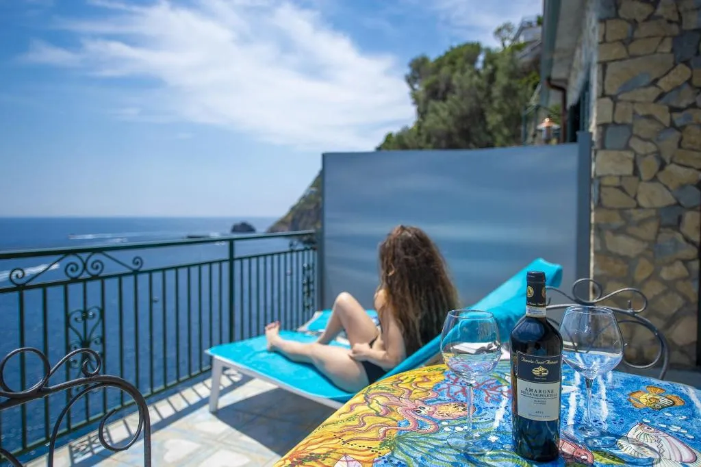 Room, Villa Maria Pia, Naples