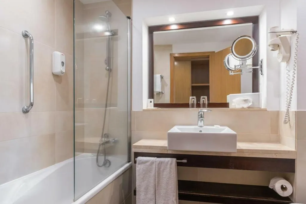 DOUBLE SUPERIOR Room, TUI Blue Gardens Adults Only Savoy Signature, Madeira