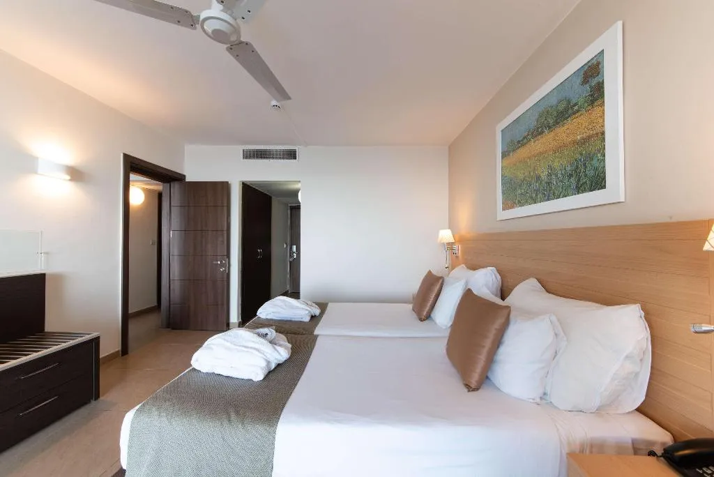 Room, The Preluna Hotel, Malta