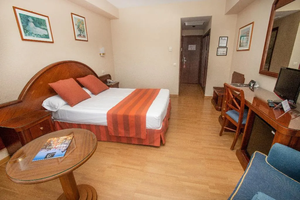 DOUBLE SINGLE USE STANDARD Room, Soho Boutique Las Vegas, Costa Del Sol