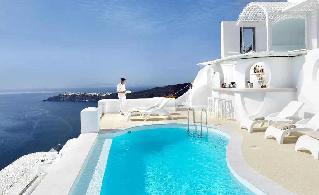 Pool, Tholos Resort, Santorini