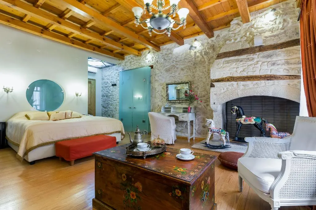 JUNIOR SUITE STANDARD Room, Avli Lounge Apartments, Crete