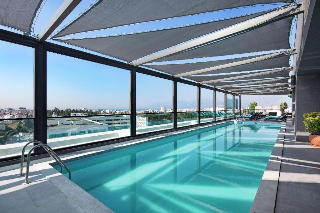 Pool, Doubletree Hilton Antalya City Centre, Antalya