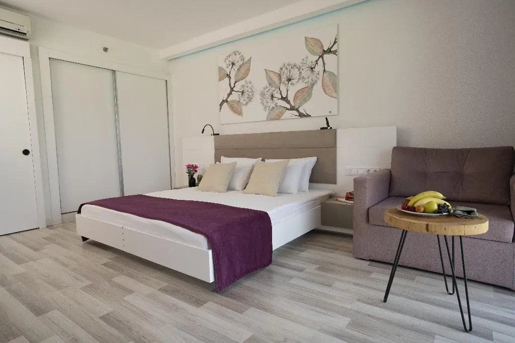 BUNGALOW SEA VIEW Room, Flora Garden Beach Side, Antalya