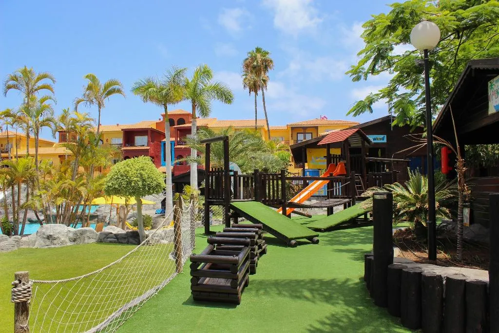 Sports and Entertainment, Park Club Europe, Tenerife