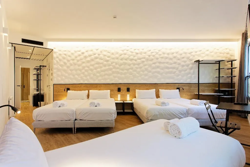 FAMILY ROOM SUPERIOR Room, Green House Hotel, Barcelona