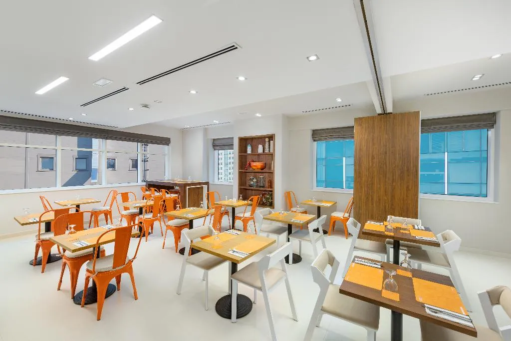 Restaurant, Citymax Hotel Al Barsha, Dubai
