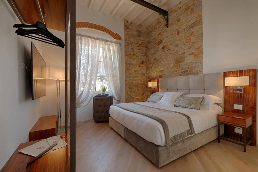 SUITE CITY VIEW ONE BEDROOM Room, Donati Luxury Tower, Florence