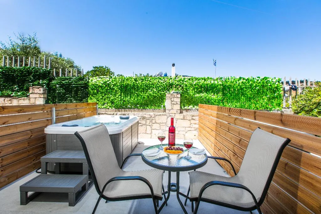 Double or Twin WITH JACUZZI Room, Resol Hotel, Crete