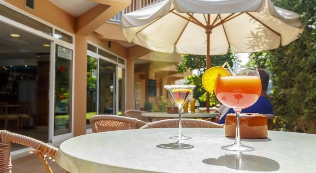 Bar, Golf Beach, Majorca