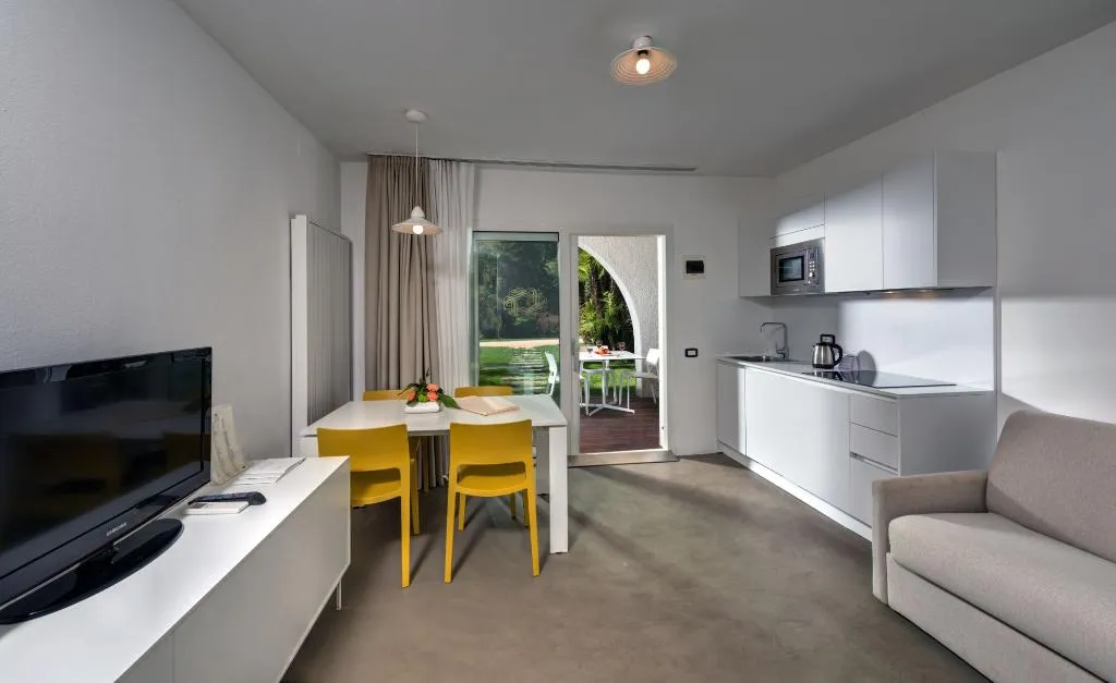 BUNGALOW SUPERIOR Room, Grand Resort Du Lac Et Du Parc, Milan