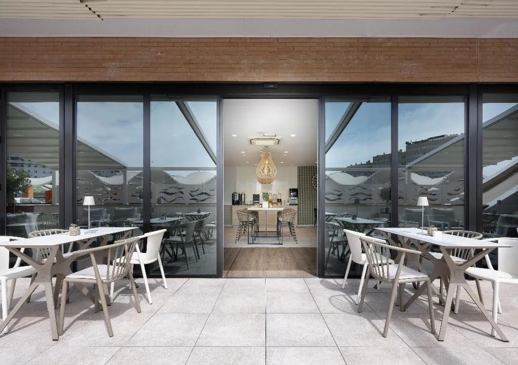 Restaurant, Málaga Alameda Centro Affiliated by Melia, Costa Del Sol