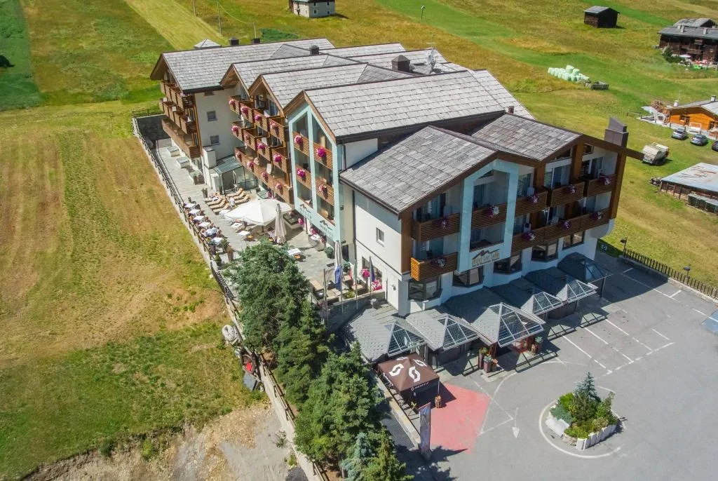 General view, Lac Salin Spa & Mountain Resort, Milan