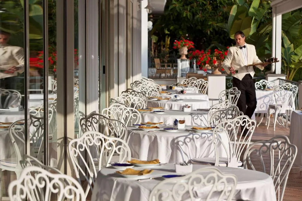 Restaurant, Excelsior Belvedere Hotel & Spa, Naples