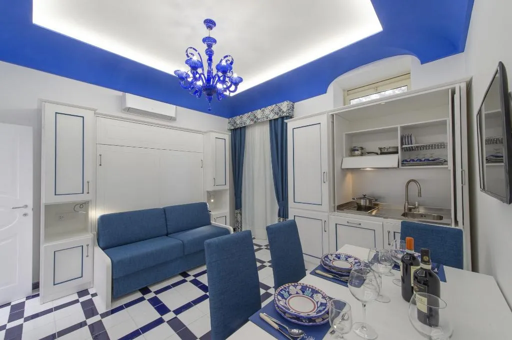 Room, Villa Maria Pia, Naples