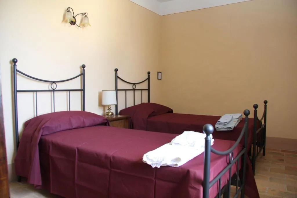 Room, Villa Del Cardinale, Perugia