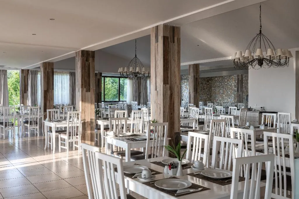 Restaurant, Kassandra Bay Resort, Suites & SPA, Skiathos