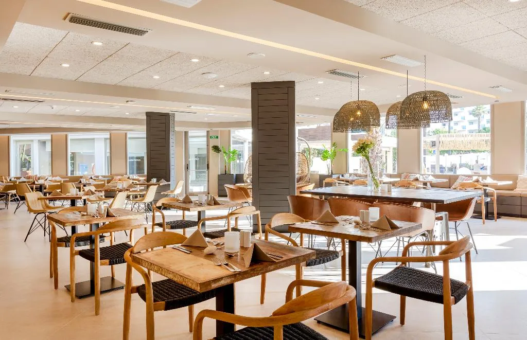 Restaurant, Marins Beach Club, Majorca