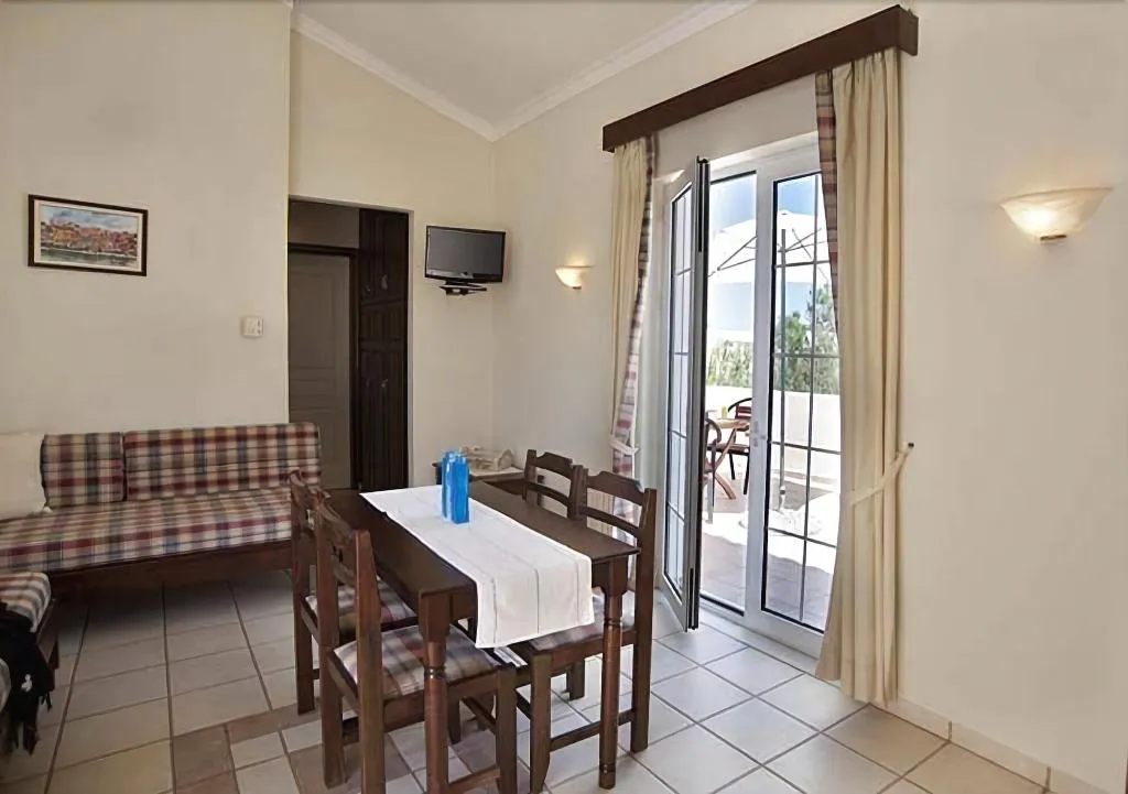 Room, Caretta Beach, Crete