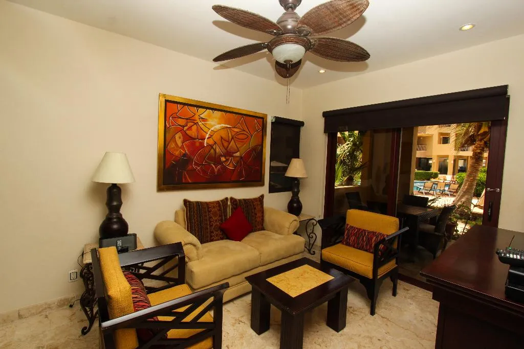 APARTMENT DELUXE TWO BEDROOM Room, El Faro Residences, Playa Del Carmen