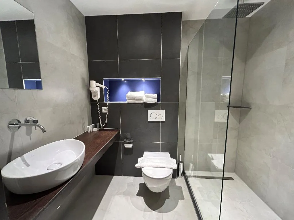 DOUBLE STANDARD Room, Xo Hotels Blue Square, Amsterdam