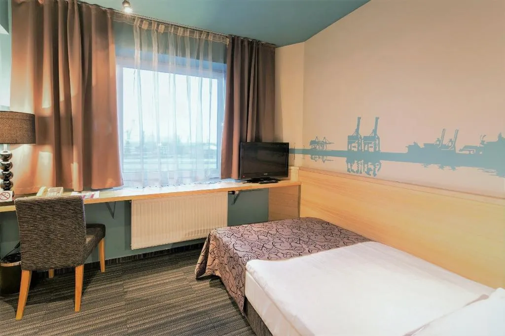 SINGLE STANDARD Room, Rija Port Hotel Riga, Riga