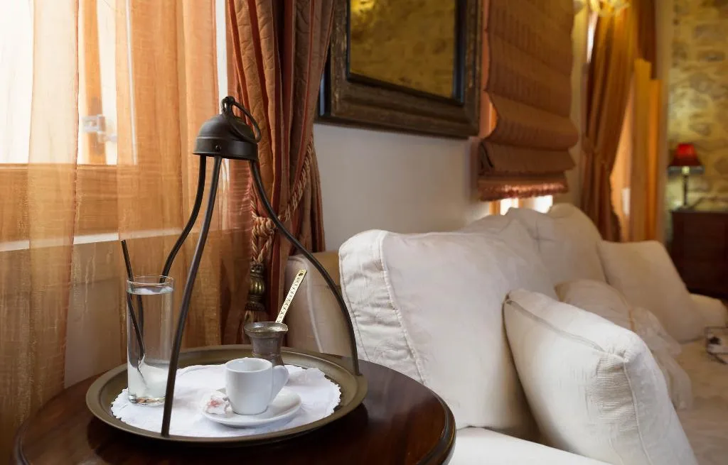 JUNIOR SUITE STANDARD Room, Avli Lounge Apartments, Crete