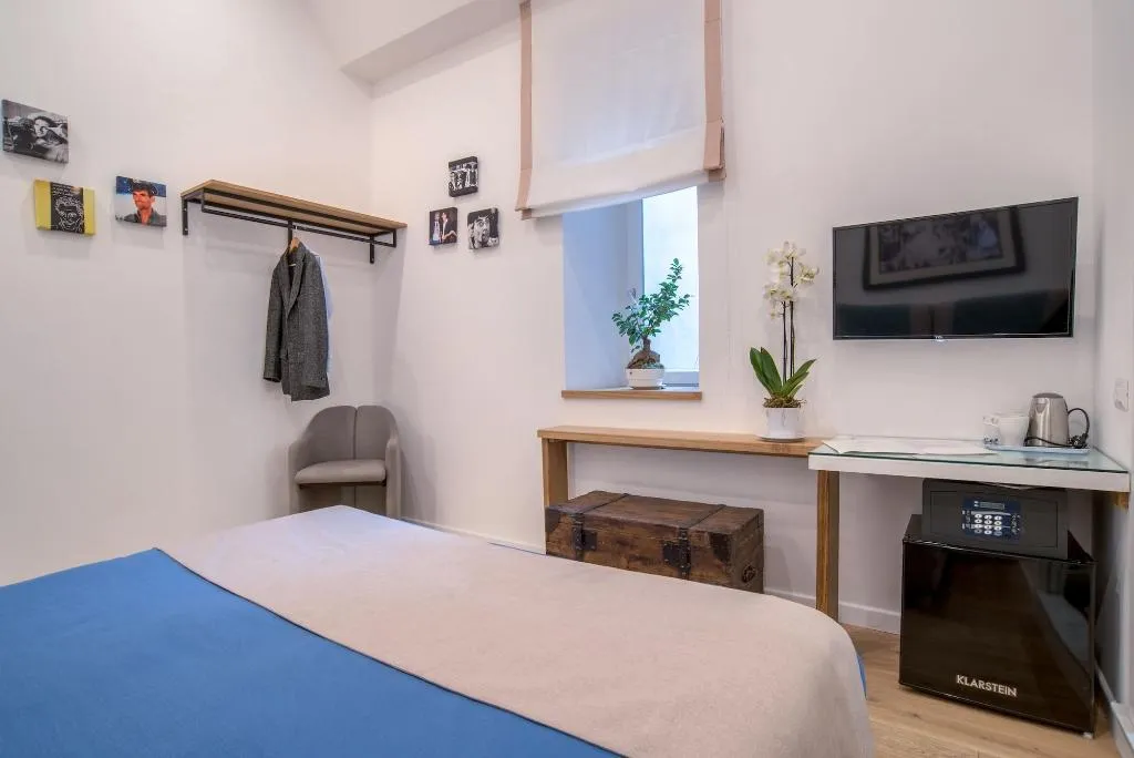 Room, Napoliamo Guest House, Naples