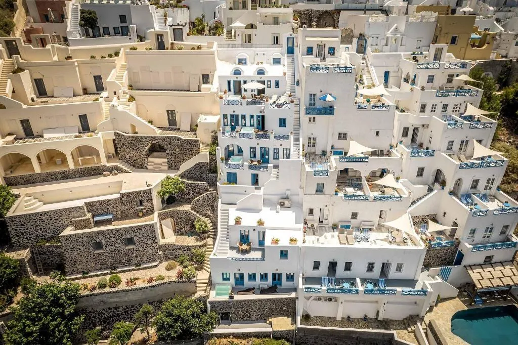 General view, Golden Grey Goose, Santorini