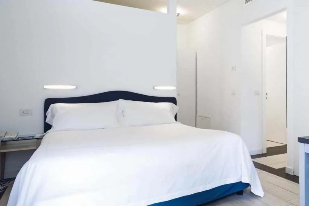 BUNGALOW CLASSIC Room, Grand Resort Du Lac Et Du Parc, Milan