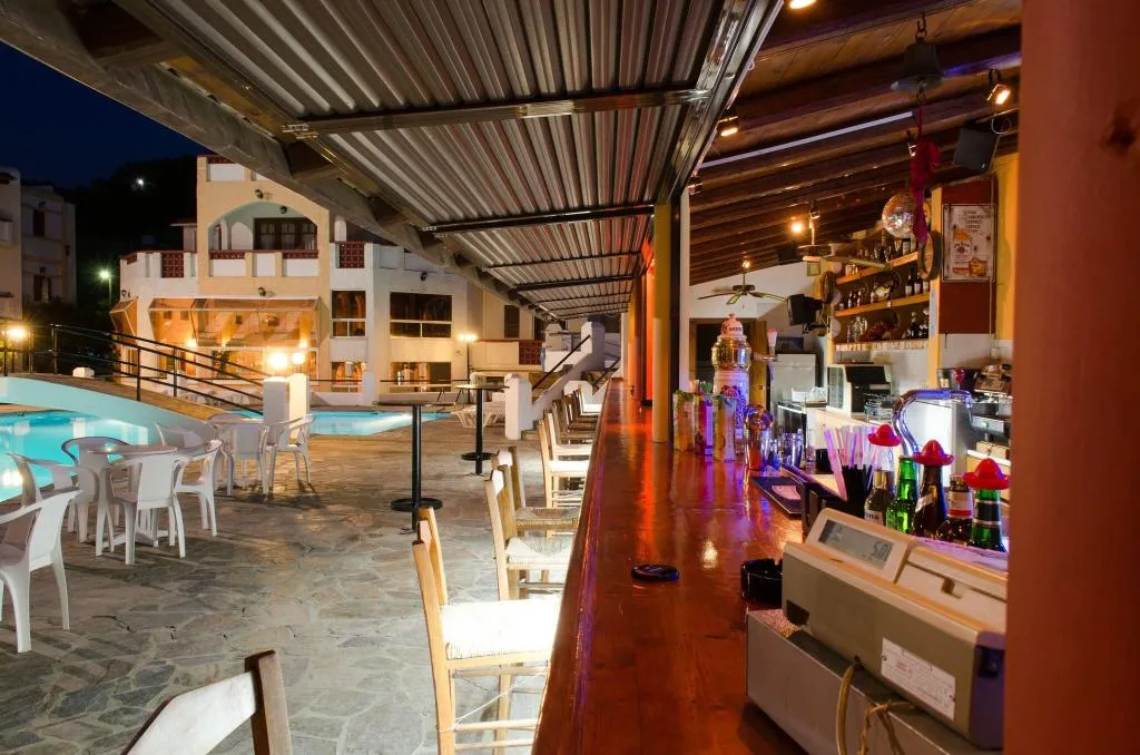 Bar, Anema By The Sea Guesthouse, Samos