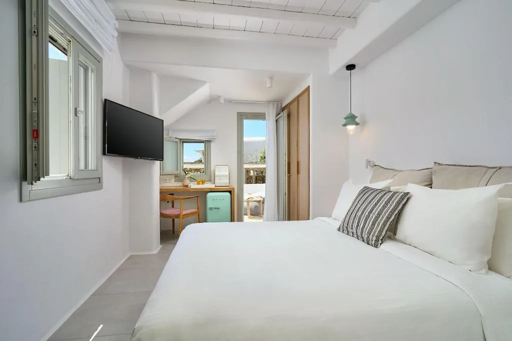 Room, Adorno Suites Mykonos, Mykonos
