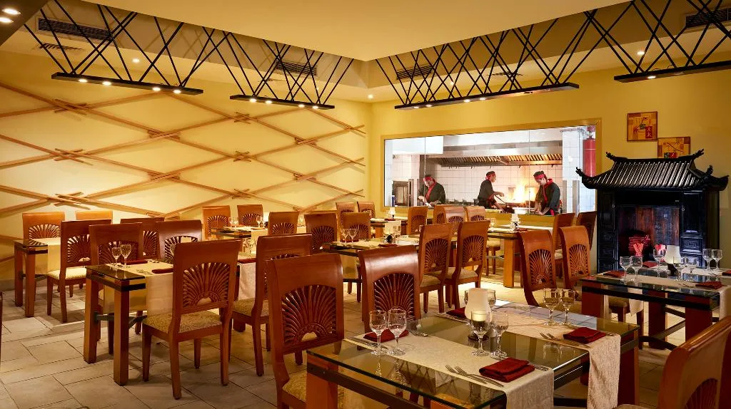 Bar, Coral Sea Holiday Resort & Aqua Park, Red Sea Riviera