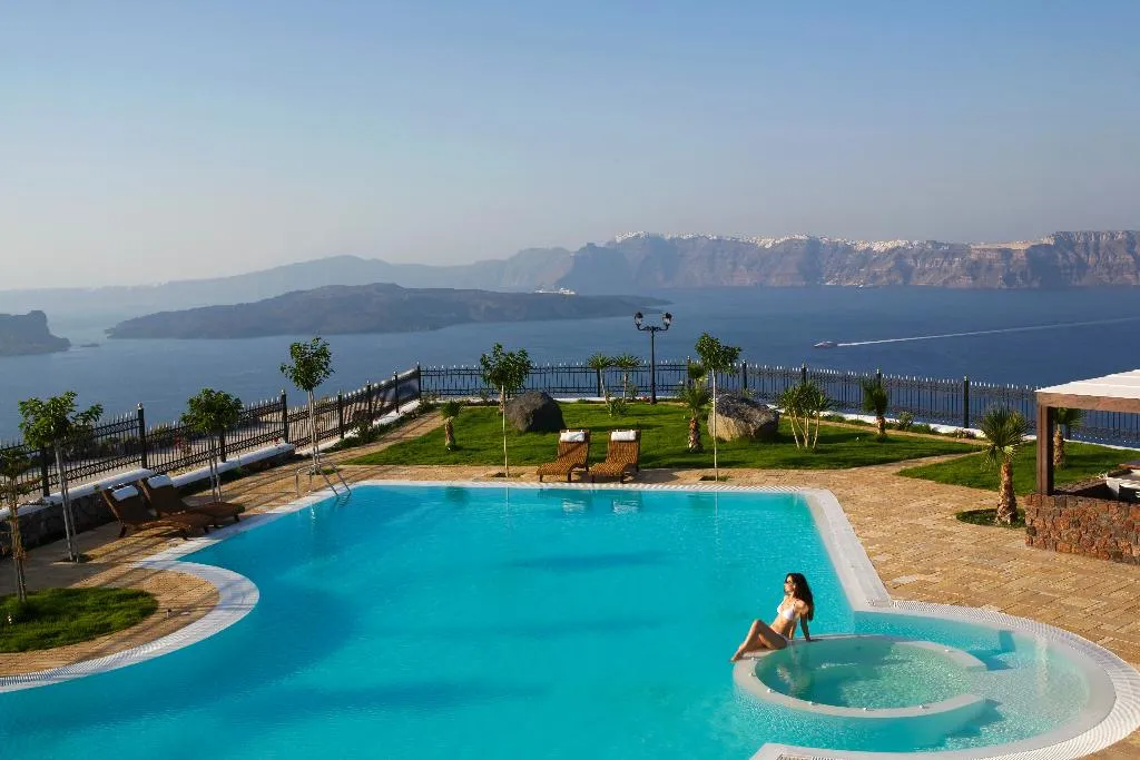 Pool, Maison des Lys, Santorini