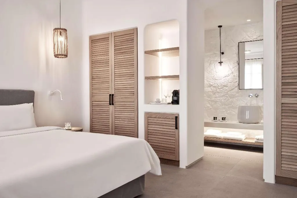 Room, Radisson Blu Euphoria Resort, Mykonos