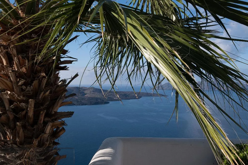 FAMILY ROOM WITH VIEWS Room, Loucas On The Cliff, Santorini