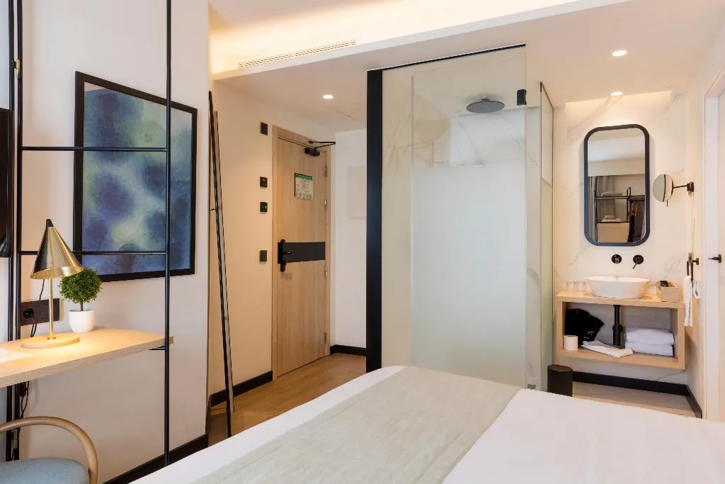 Double or Twin STANDARD Room, Ars Magna Bleisure Hotel, Majorca